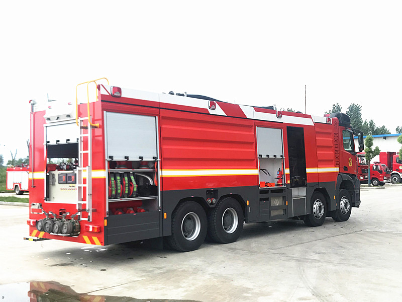 ���Y18����������܇