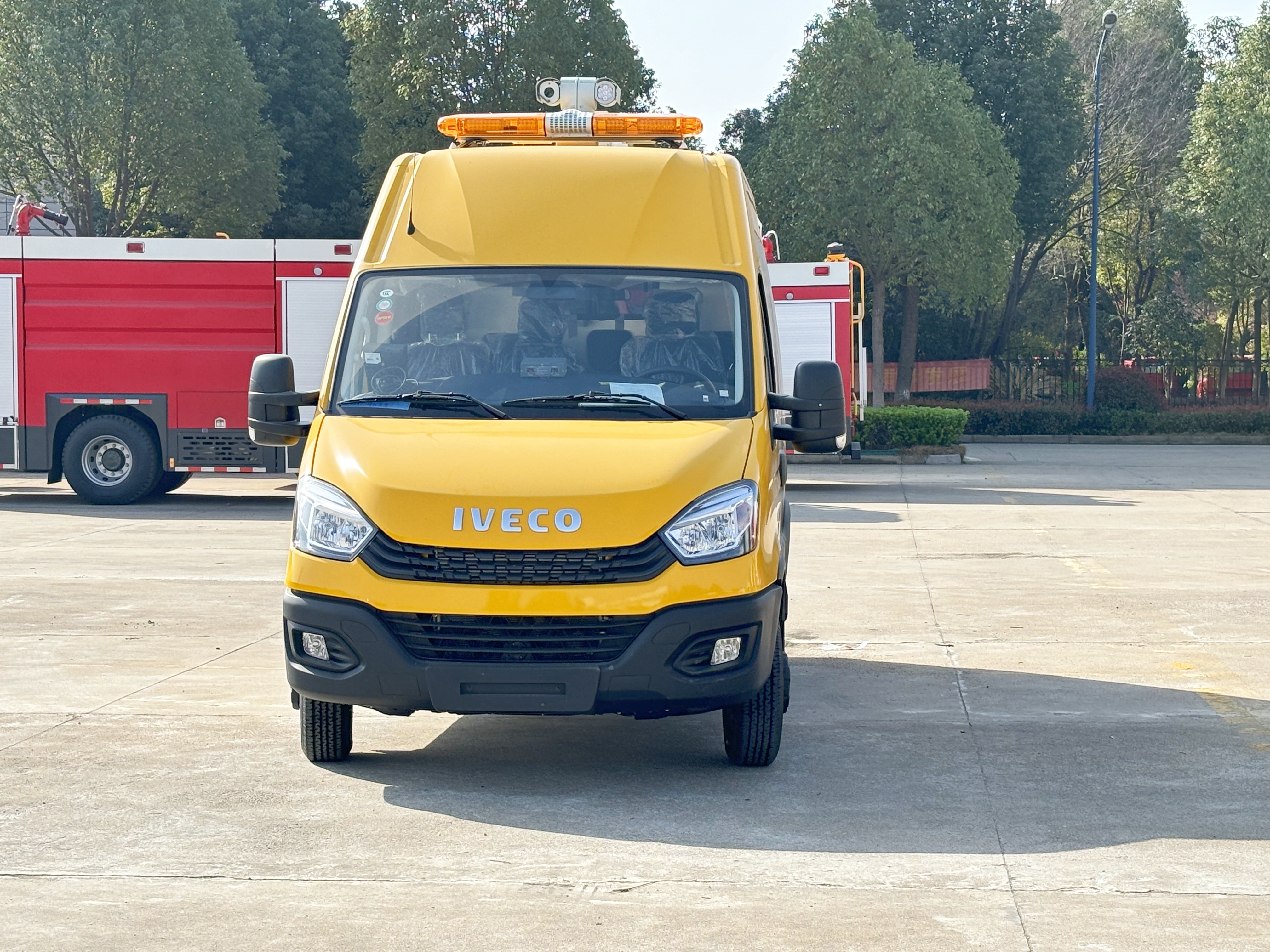 ���S�������U܇